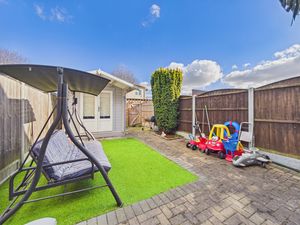 Photo 16- click for photo gallery